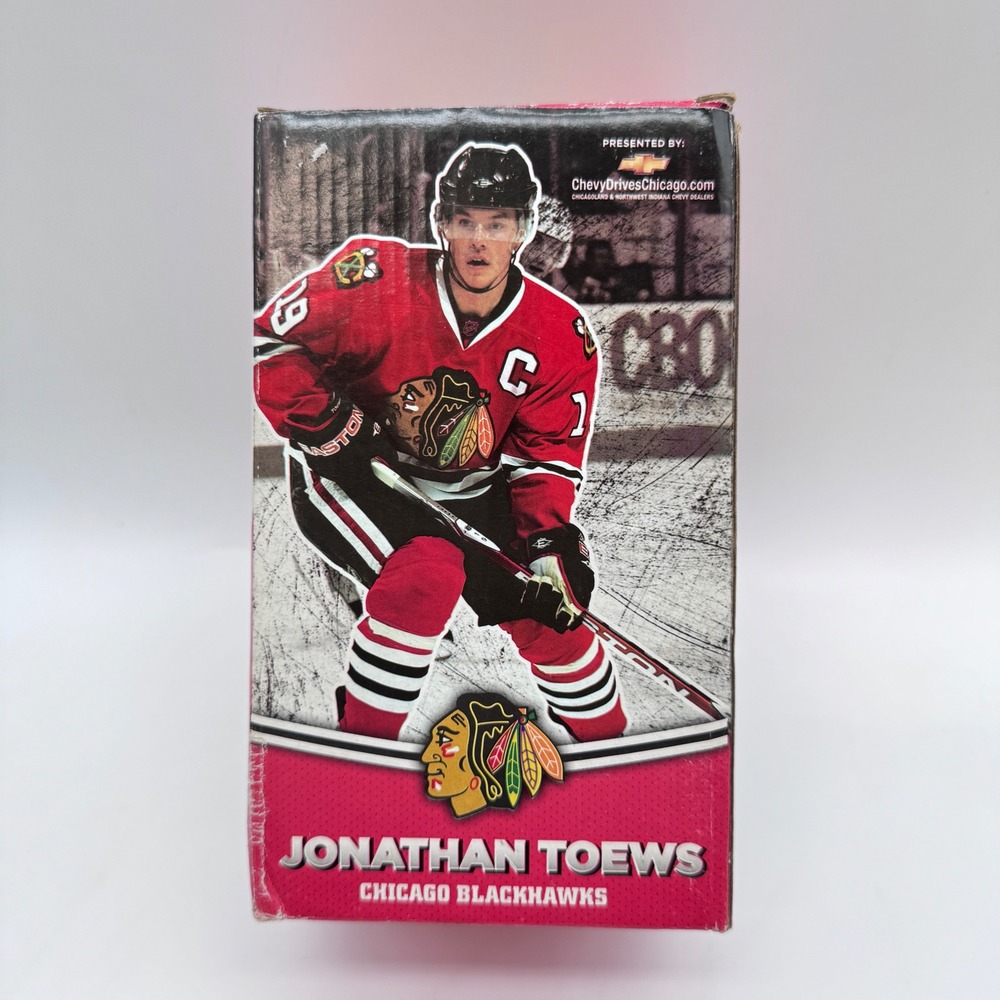 Kick10 Jonathan Toews Bobblehead Red Chicago Blackhawks Chevy Figure- Dmage
